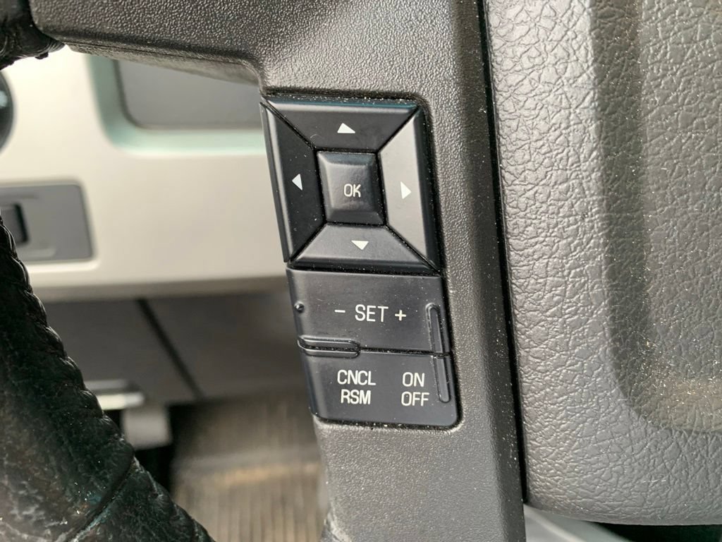 Used 2014 Ford F150 FX4 w/ Equipment Group 402A Luxury AWD/4WD image 44