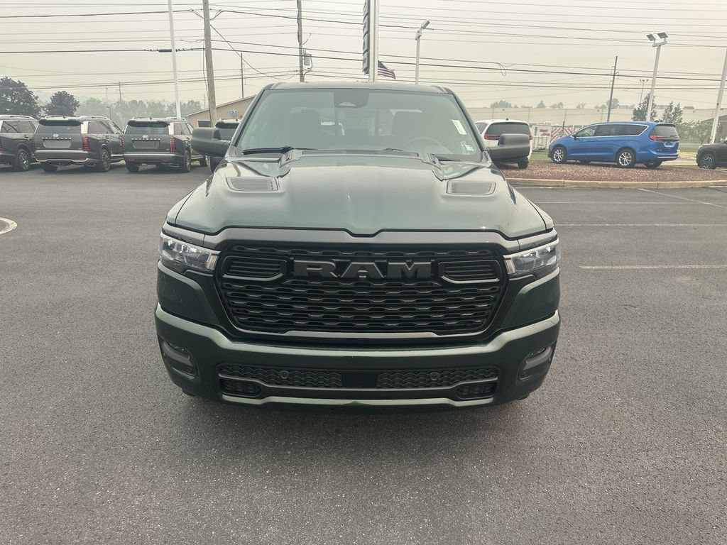 New 2026 RAM 1500 Express AWD/4WD image 3