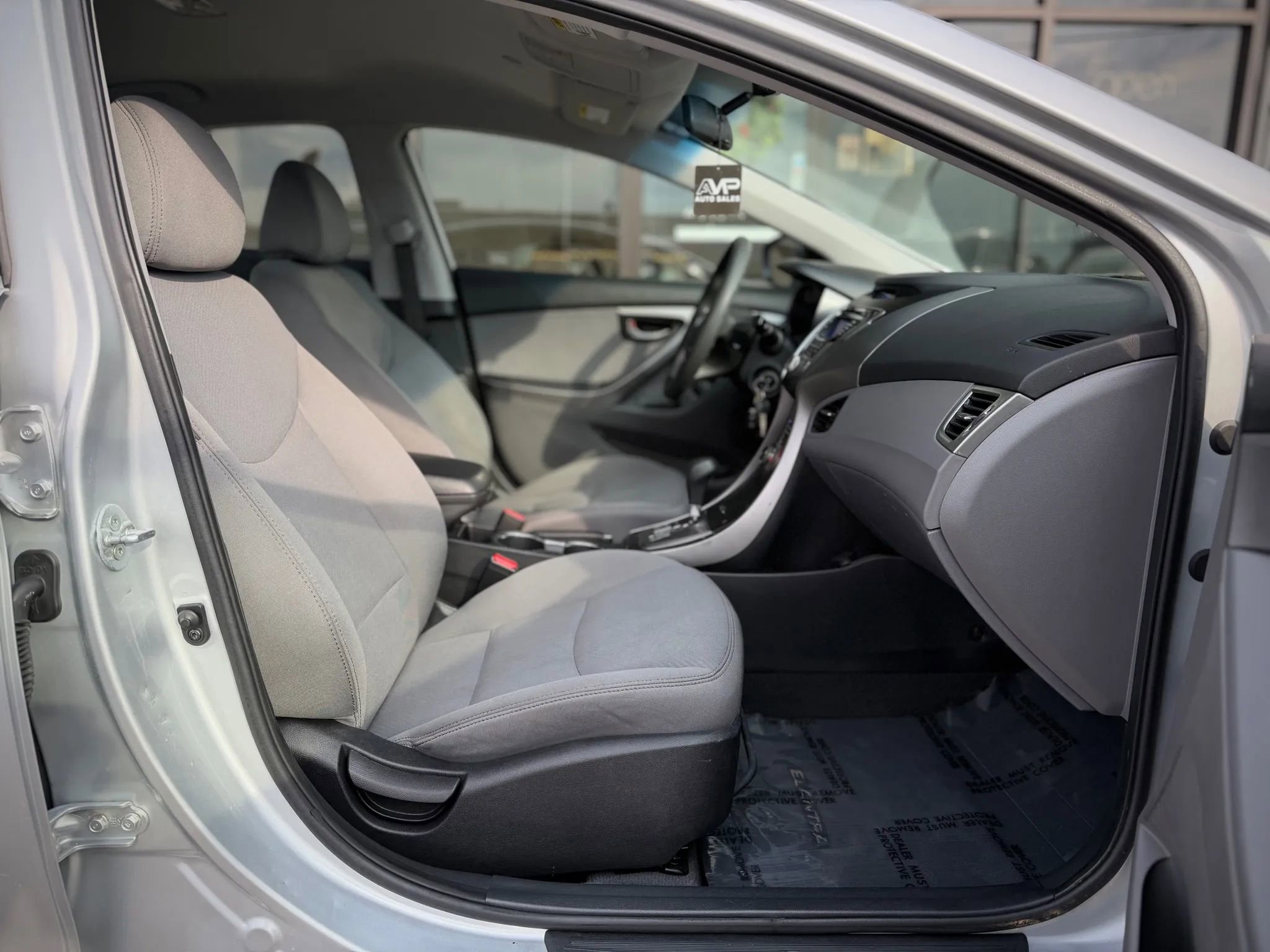 Used 2013 Hyundai Elantra GLS w/ Preferred Pkg image 16