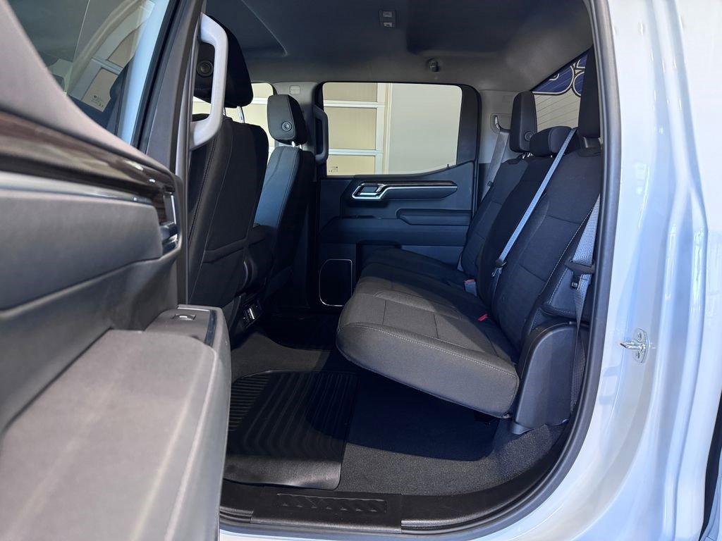 Certified 2026 Chevrolet Silverado 1500 LT image 9