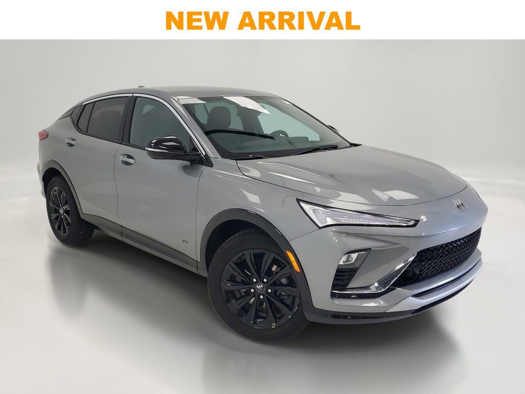 Used 2025 Buick Envista Sport Touring image 1