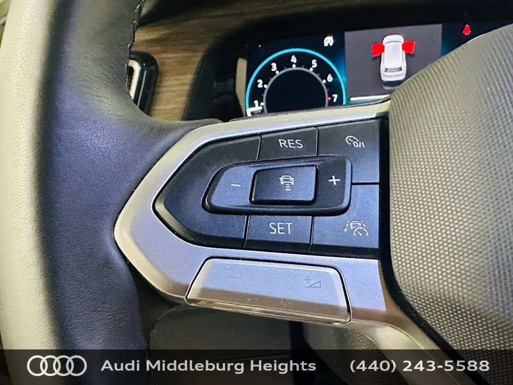 Used 2026 Volkswagen Atlas SEL Premium R-Line AWD/4WD image 15