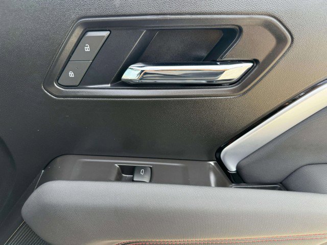 Used 2025 Chevrolet Colorado Z71 w/ Z71 Convenience Package 2 image 48