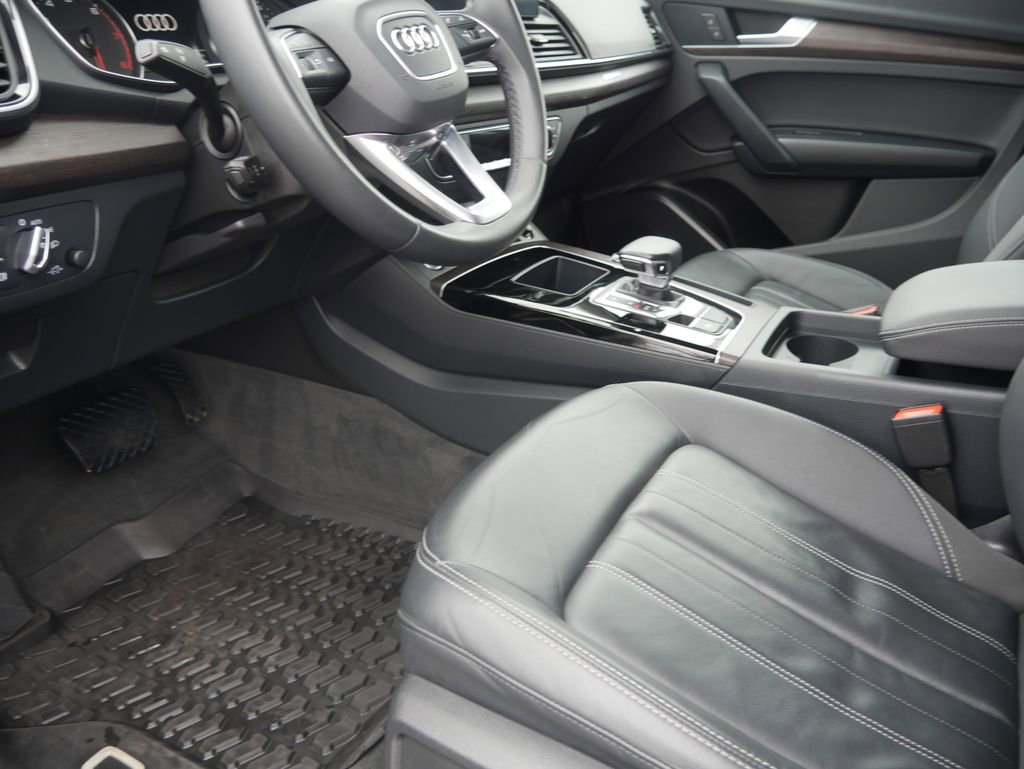 Certified 2023 Audi Q5 2.0T Premium w/ Convenience Package image 20