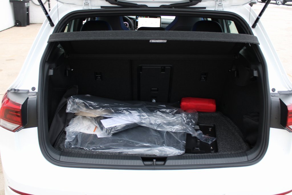 New 2026 Volkswagen Golf image 21