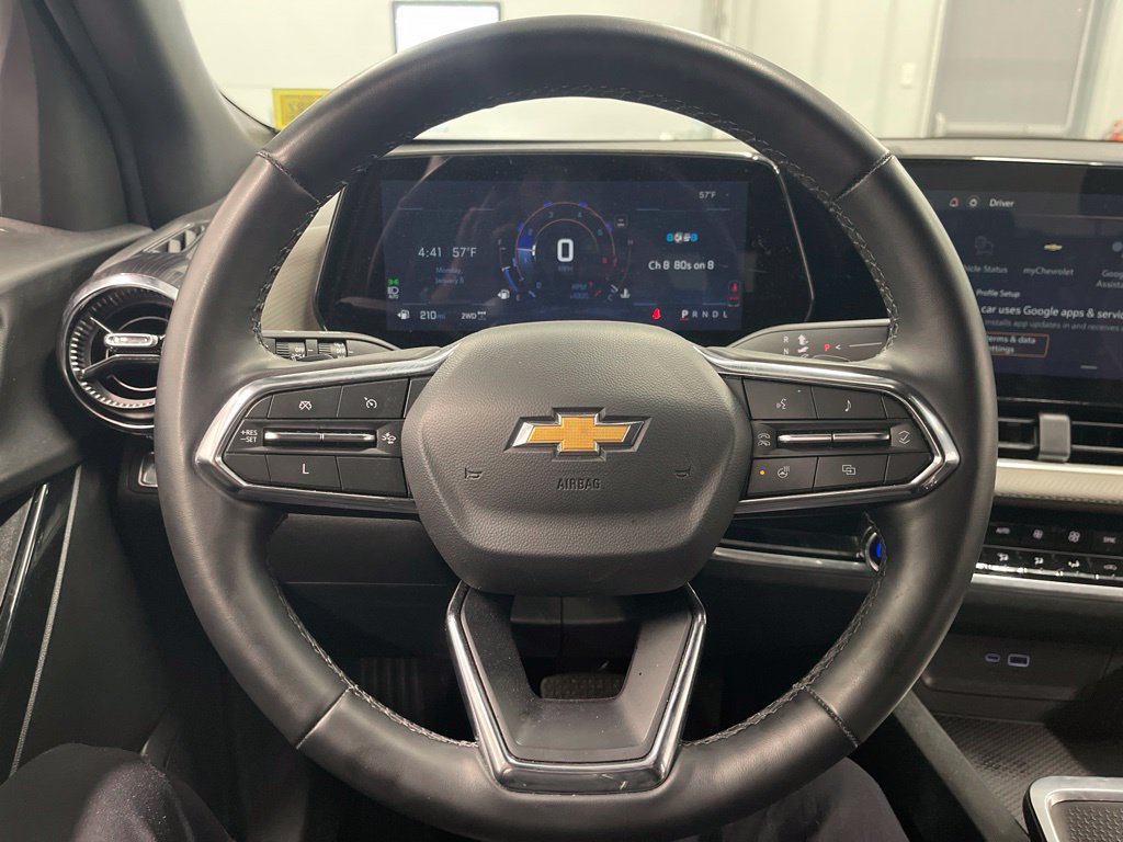 Used 2025 Chevrolet Equinox LT w/ Convenience Package II AWD/4WD image 23
