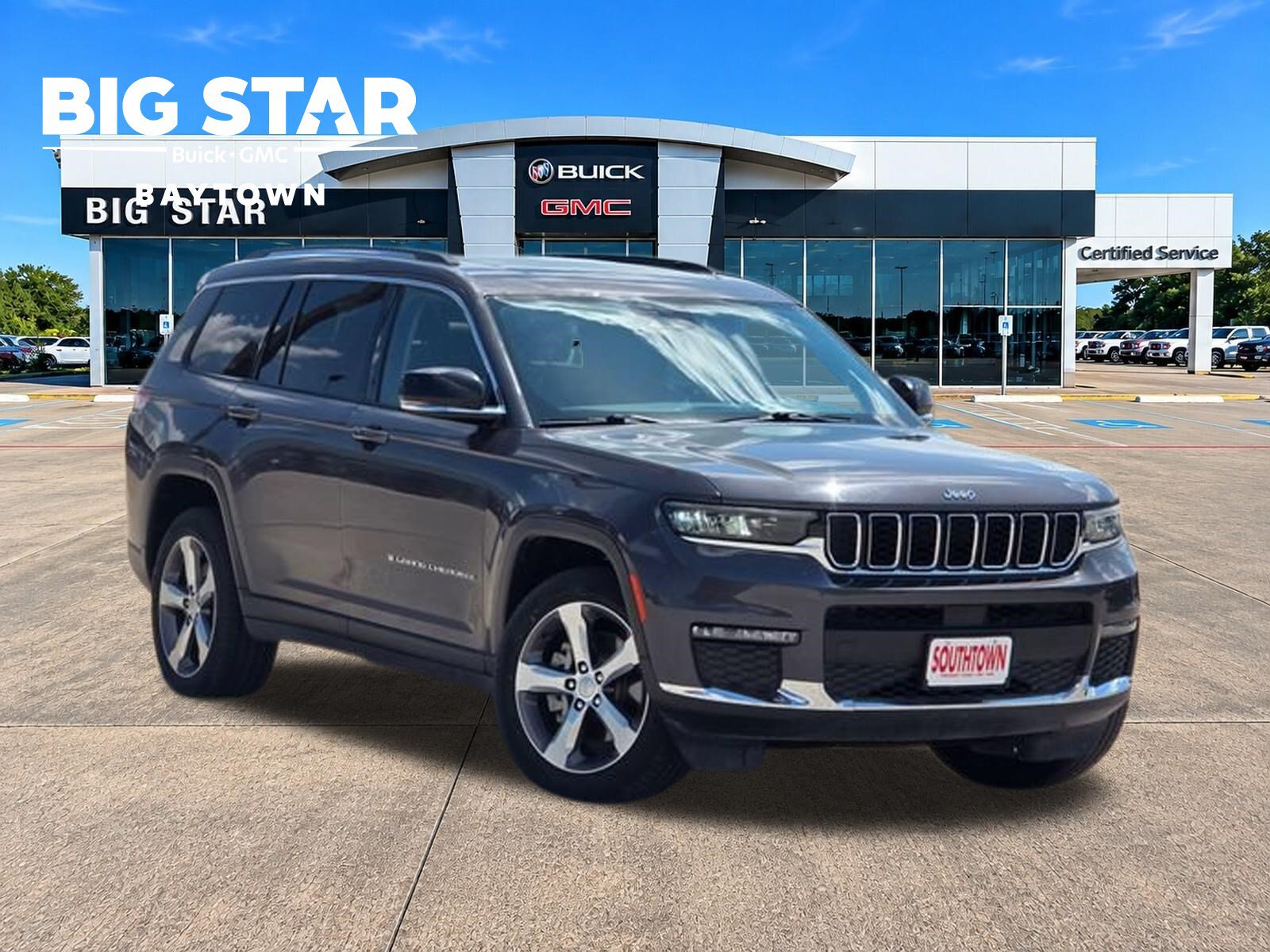 Used 2022 Jeep Grand Cherokee L Limited AWD/4WD image 1
