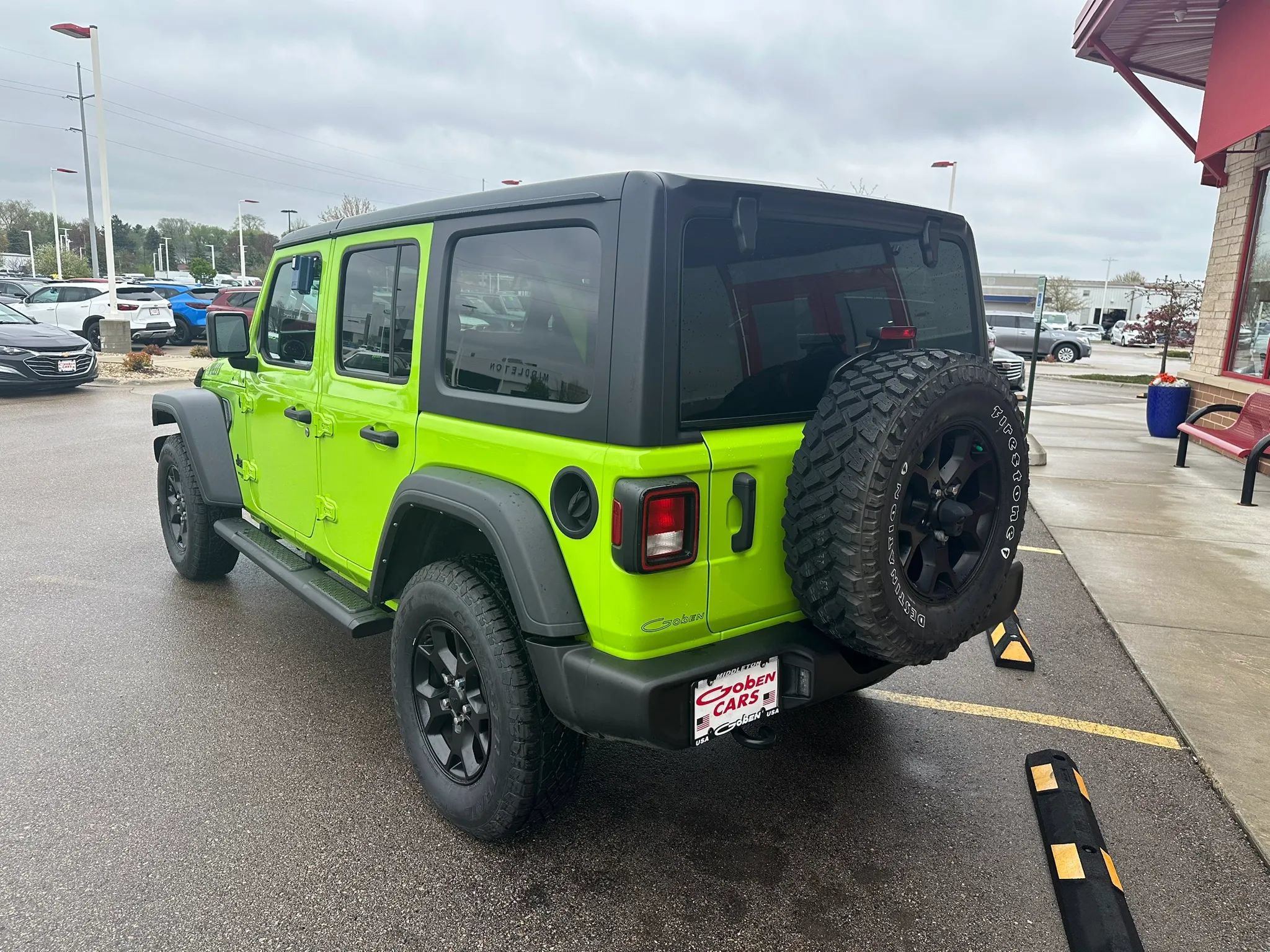 Used 2021 Jeep Wrangler Unlimited Sport AWD/4WD image 7