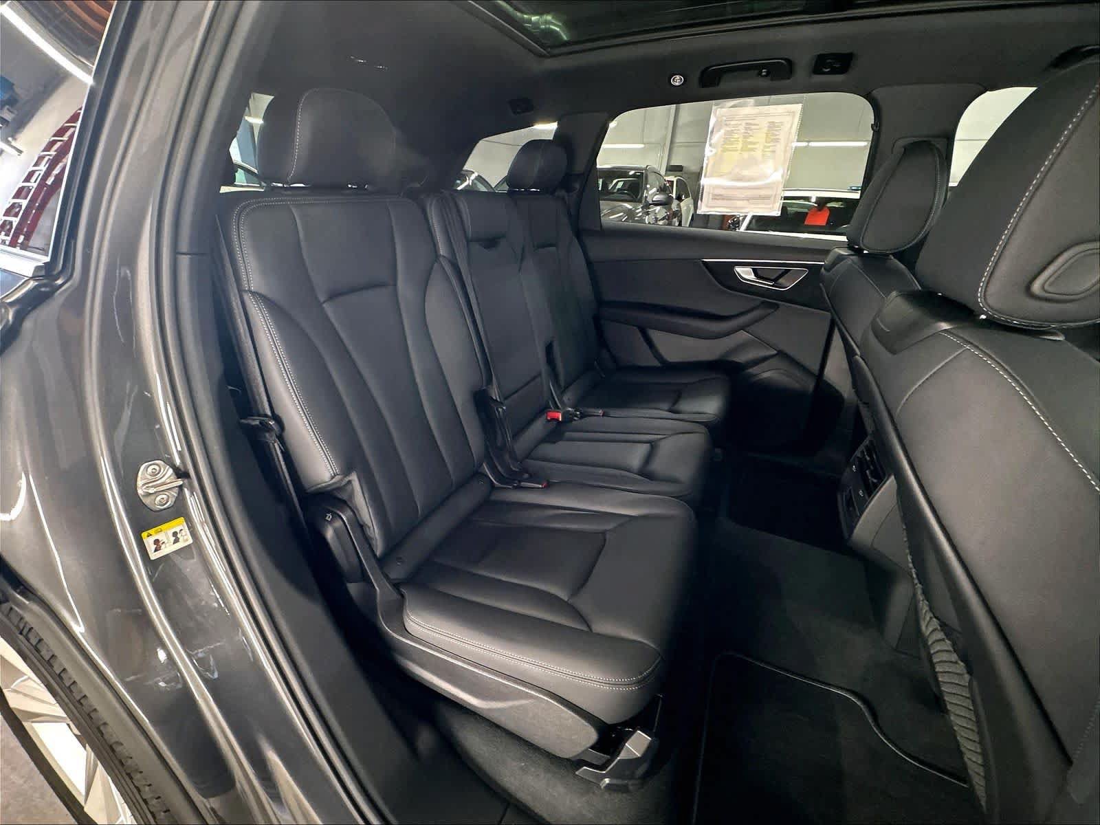 Certified 2026 Audi Q7 2.0T Premium AWD/4WD image 28