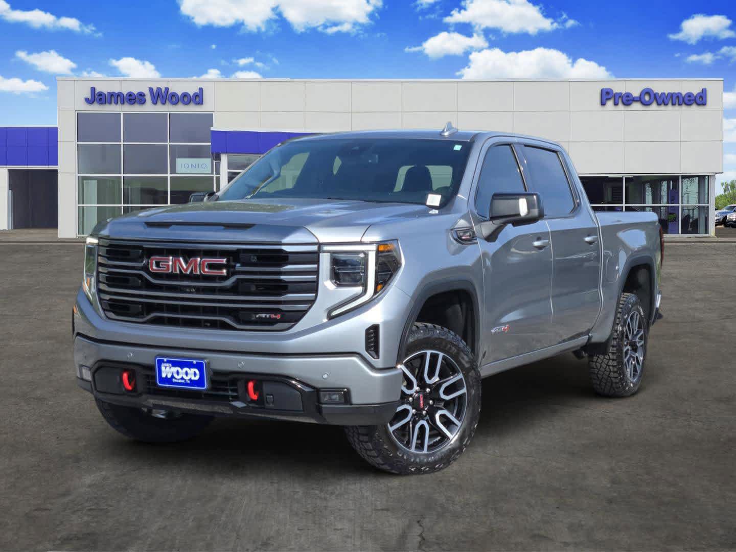 Certified 2024 GMC Sierra 1500 AT4 w/ AT4 Preferred Package AWD/4WD image 1