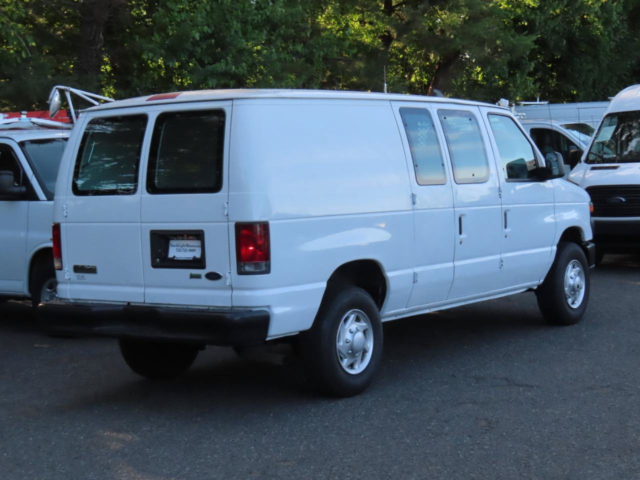Used 2013 Ford E-250 and Econoline 250 RWD image 5