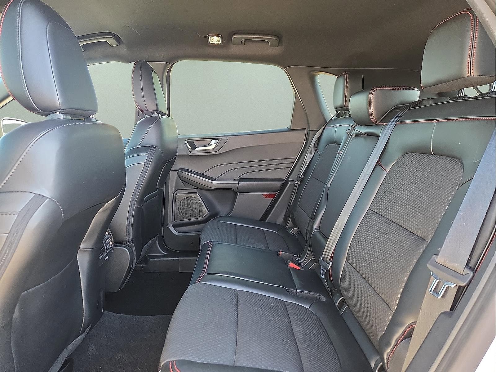 Certified 2023 Ford Escape ST-Line w/ Tech Pack #1 FWD image 10