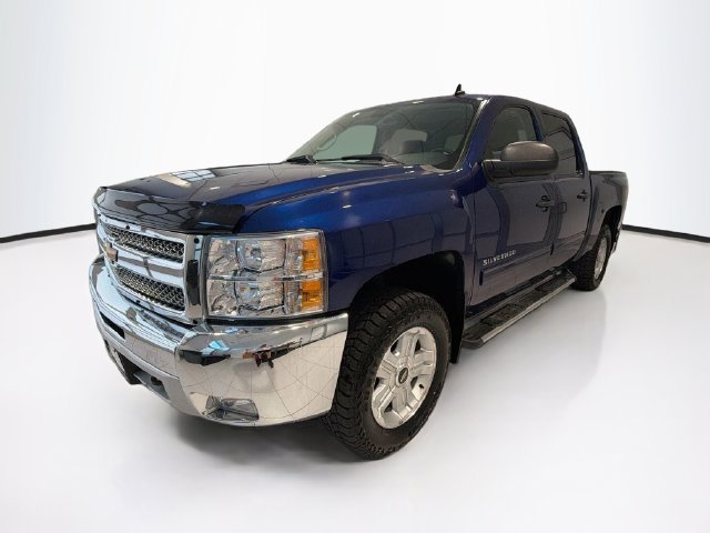 Used 2013 Chevrolet Silverado 1500 LT w/ All-Star Edition AWD/4WD image 3