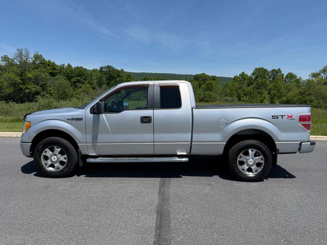 Used 2010 Ford F150 STX AWD/4WD image 5
