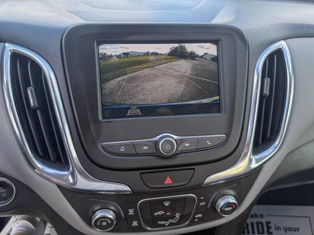 Used 2019 Chevrolet Equinox LS w/ LS Convenience Package FWD image 19