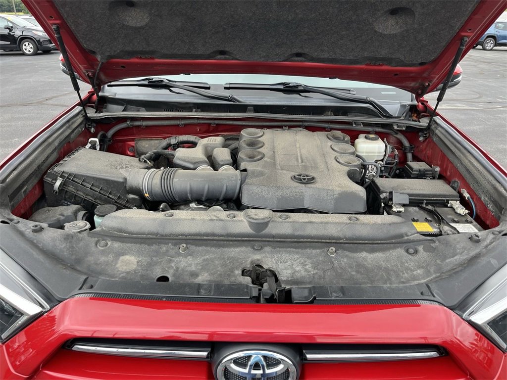 Used 2020 Toyota 4Runner SR5 Premium image 30