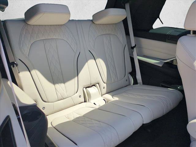 Used 2026 BMW ALPINA XB7 AWD/4WD image 25