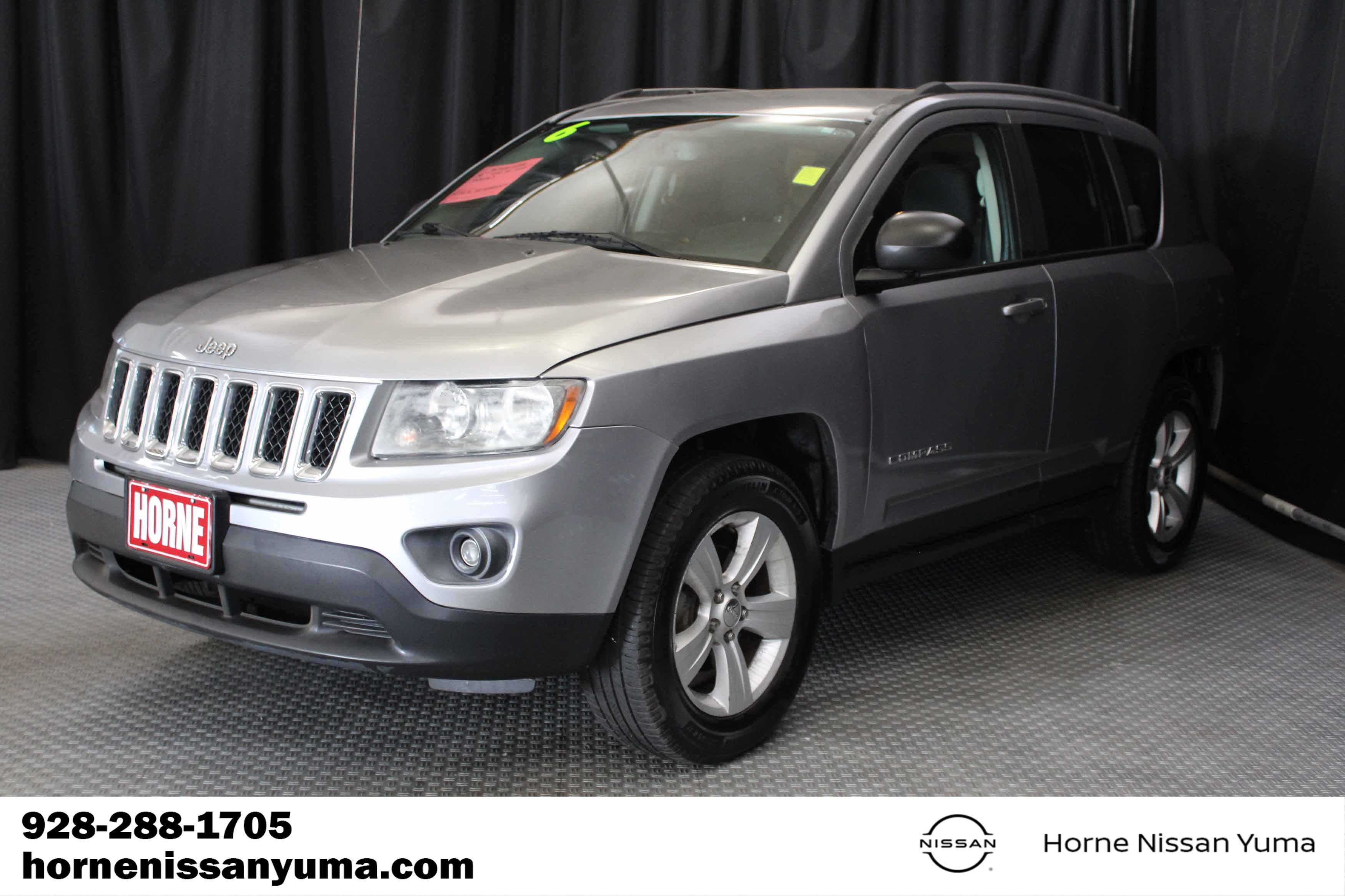 Used 2016 Jeep Compass Sport w/ Power Value Group FWD image 3
