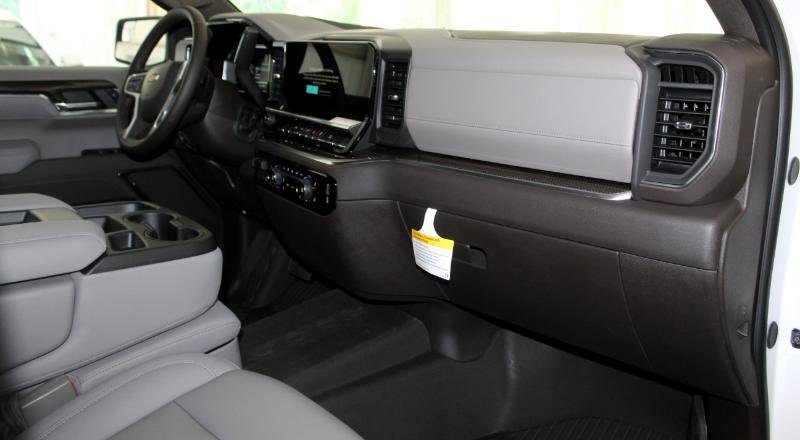 New 2025 Chevrolet Silverado 1500 LT image 24