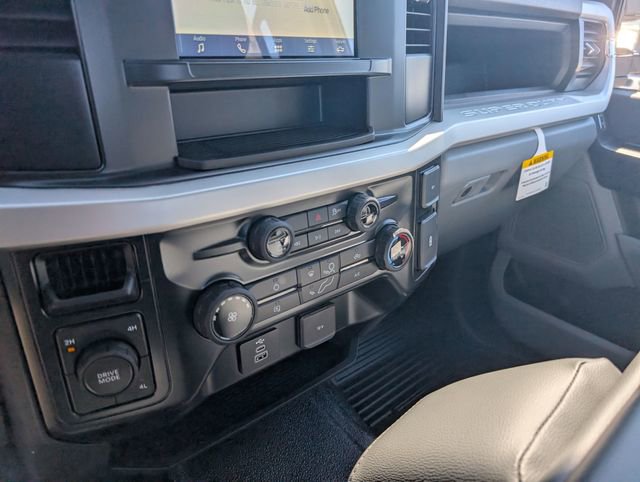 New 2026 Ford F550 4x4 Crew Cab image 22