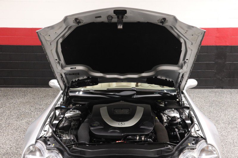Used 2008 Mercedes-Benz SL 550 image 15