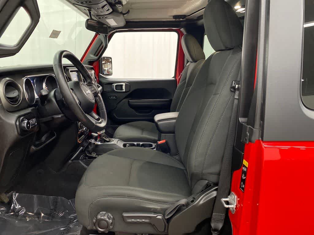 Used 2021 Jeep Wrangler Sport AWD/4WD image 12