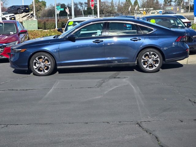 Used 2023 Honda Accord EX image 7