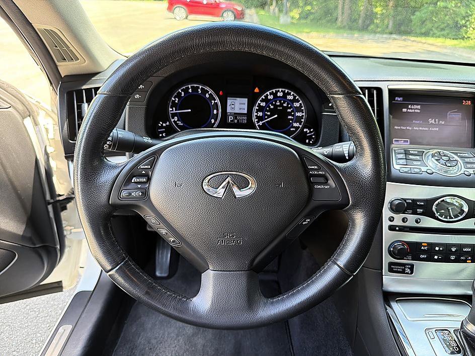 Used 2014 INFINITI Q60 AWD Coupe w/ Premium Package image 13
