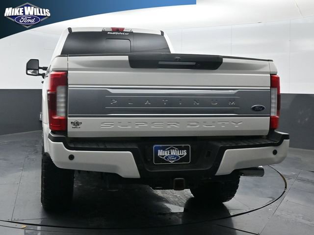 Used 2019 Ford F250 Platinum w/ Platinum Ultimate Package AWD/4WD image 6
