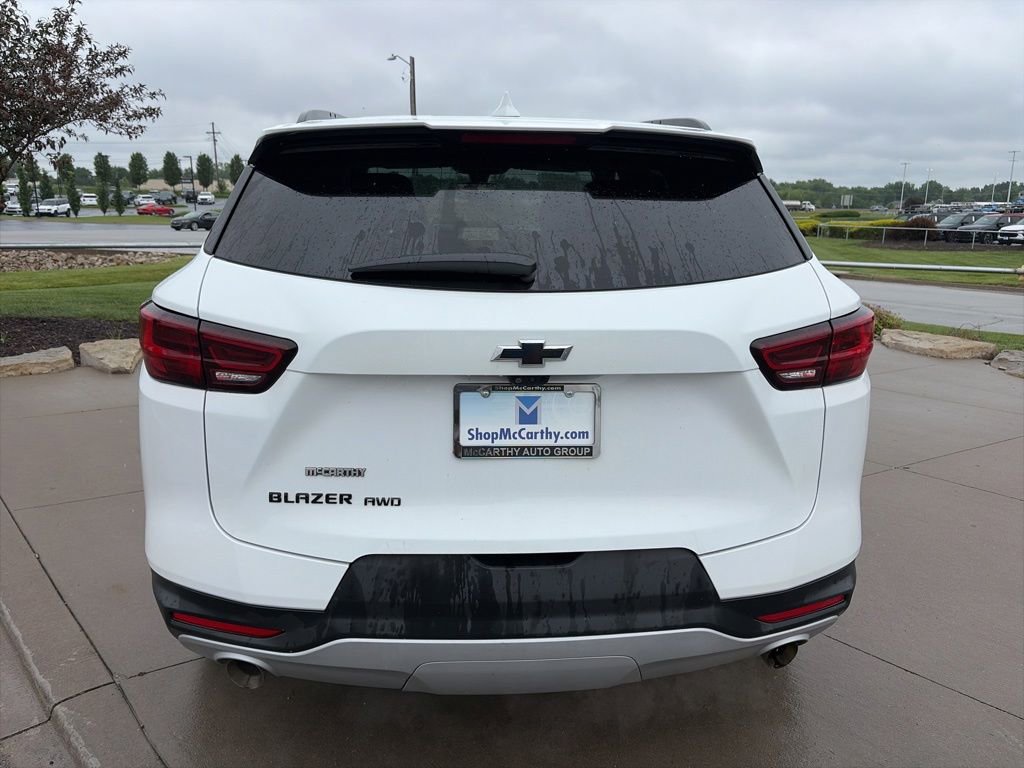 Used 2023 Chevrolet Blazer LT w/ Sound & Technology Package AWD/4WD image 15