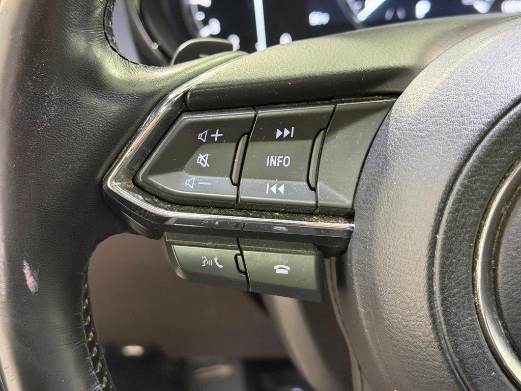 Used 2021 MAZDA CX-9 Signature image 19