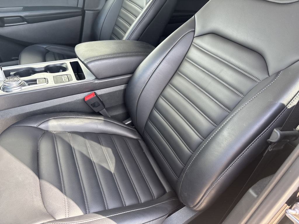 Used 2022 Ford Edge SEL w/ Convenience Package image 24