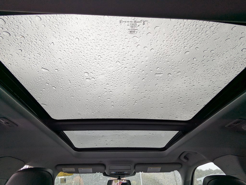 Used 2022 Ford Explorer XLT w/ Equipment Group 202A image 23