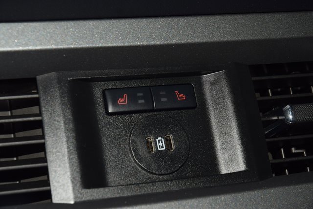 Used 2023 Ford F250 Lariat w/ Sport Appearance Package image 40