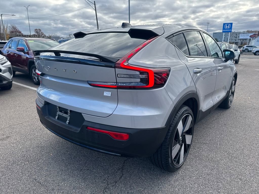 Used 2023 Volvo C40 P8 Recharge Ultimate w/ Protection Package Premier image 9