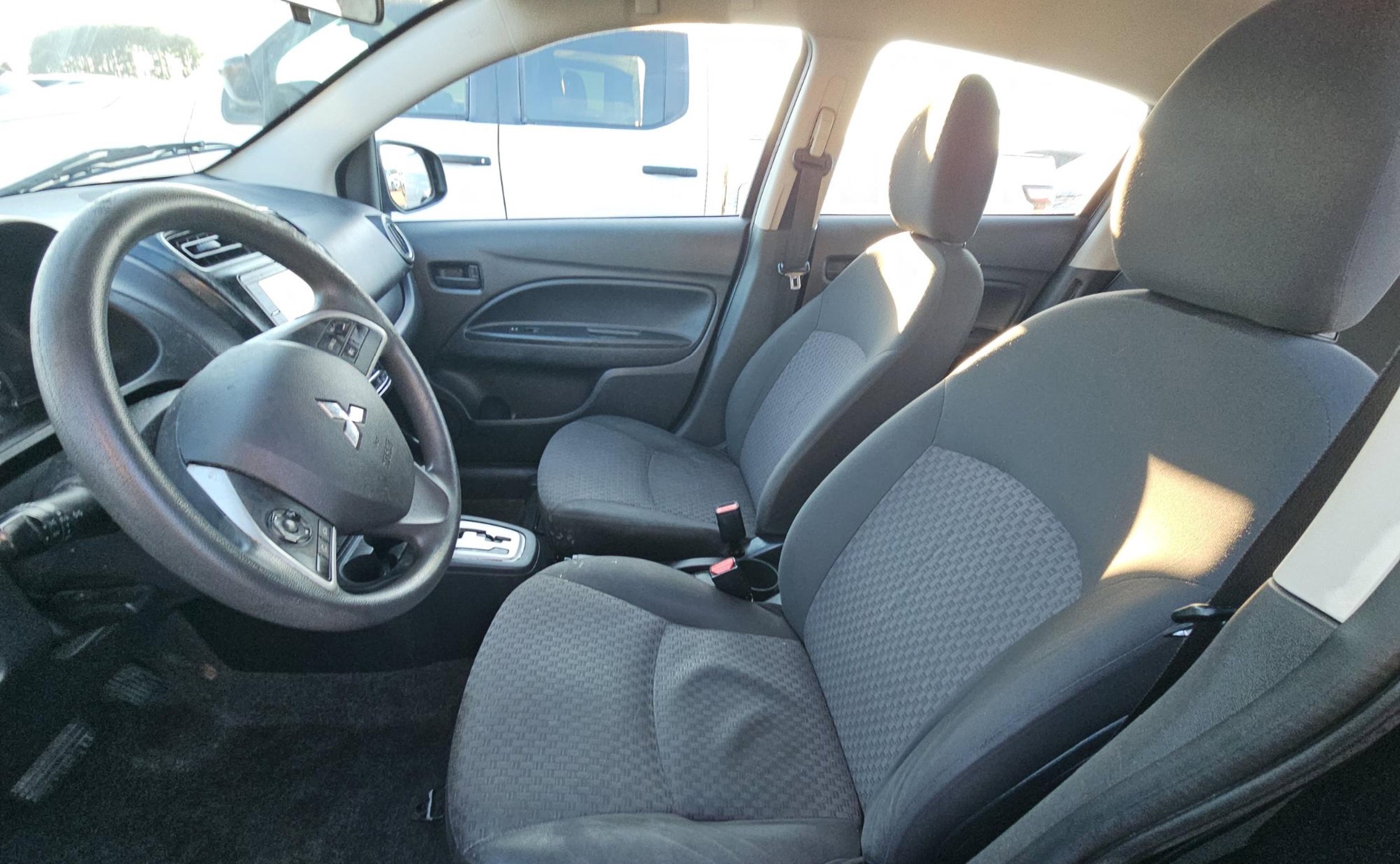 Used 2020 Mitsubishi Mirage ES image 6