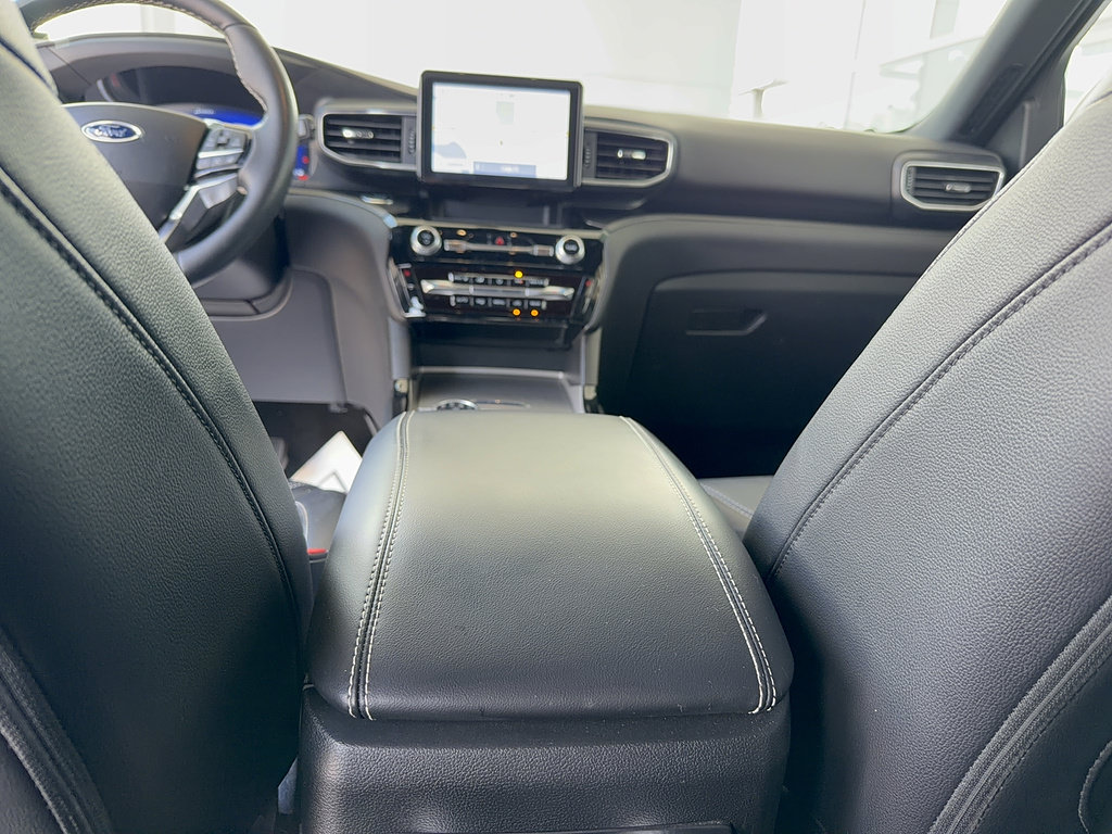 Certified 2022 Ford Explorer ST w/ ST Street Pack RWD image 31