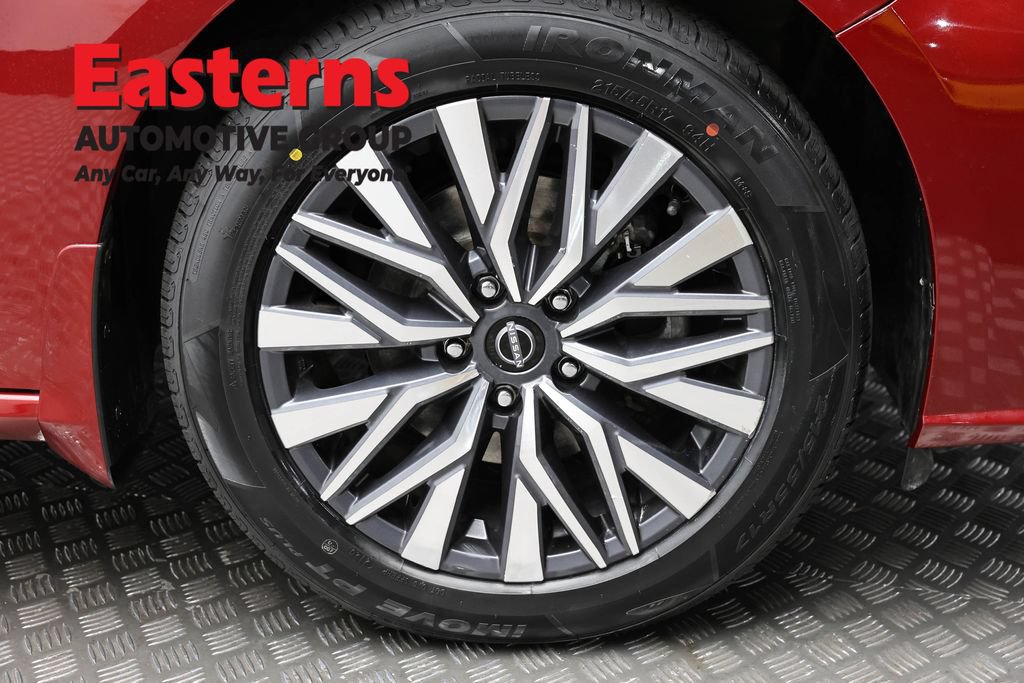 Used 2023 Nissan Altima 2.5 SV w/ SV Premium Package AWD/4WD image 30