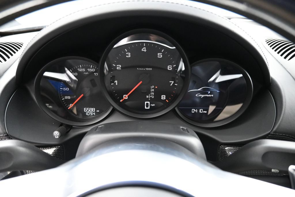 Certified 2025 Porsche 718 Cayman RWD image 8