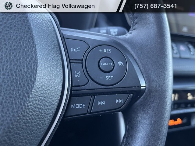 Used 2023 Toyota RAV4 XLE Premium image 38