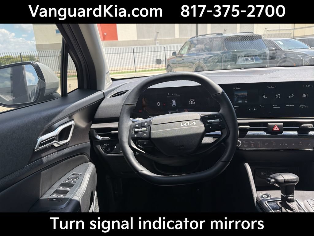 Certified 2026 Kia Sportage EX FWD image 13