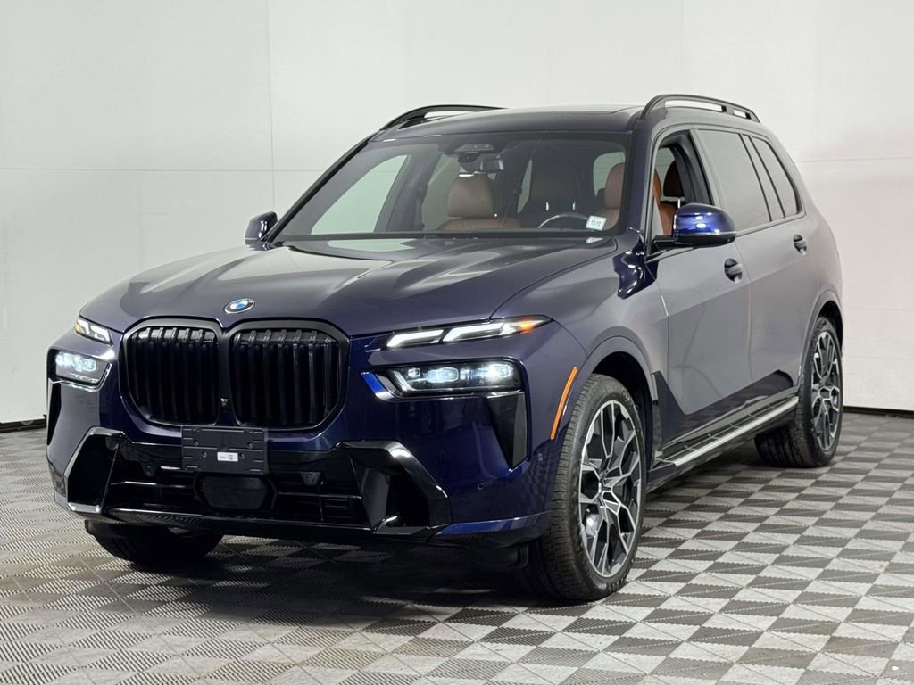 Used 2024 BMW X7 xDrive40i w/ Executive Package AWD/4WD image 7
