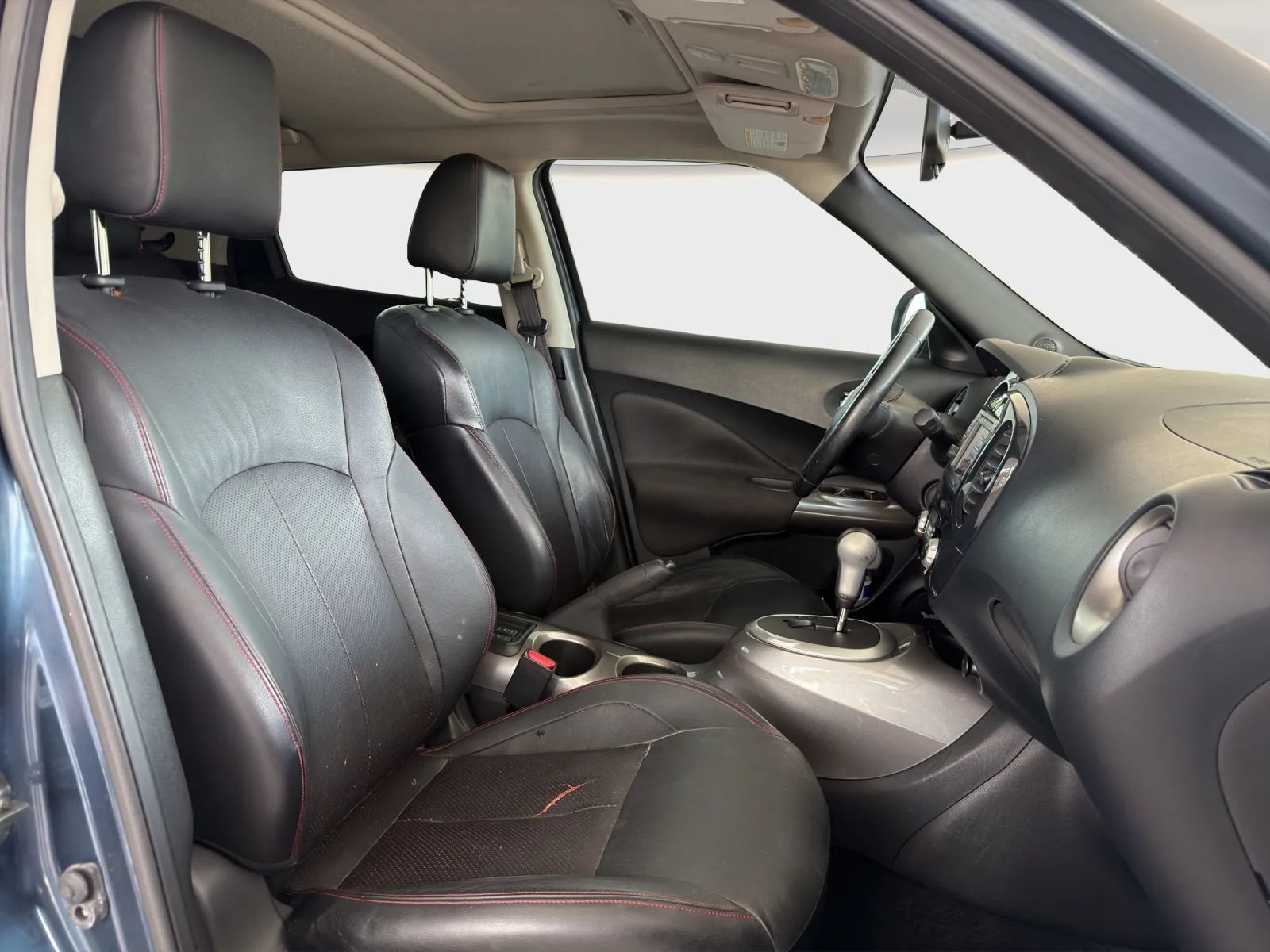 Used 2014 Nissan Juke SL FWD image 18