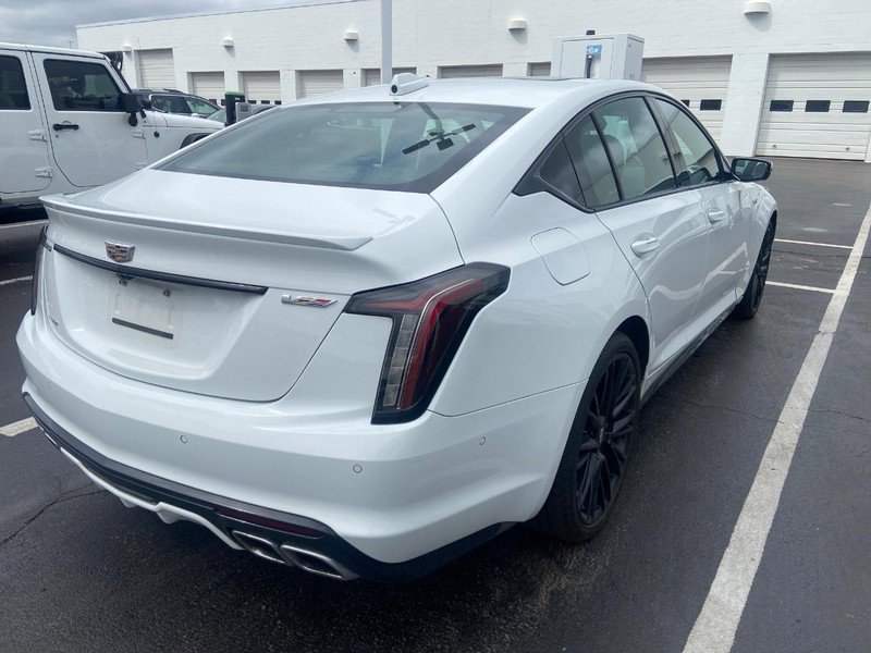 Used 2021 Cadillac CT5 V w/ Premium Package image 5