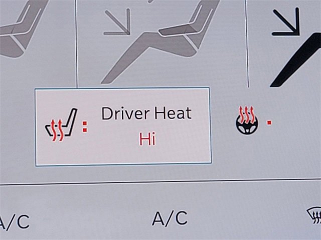 Certified 2021 Chrysler Pacifica Touring-L image 6