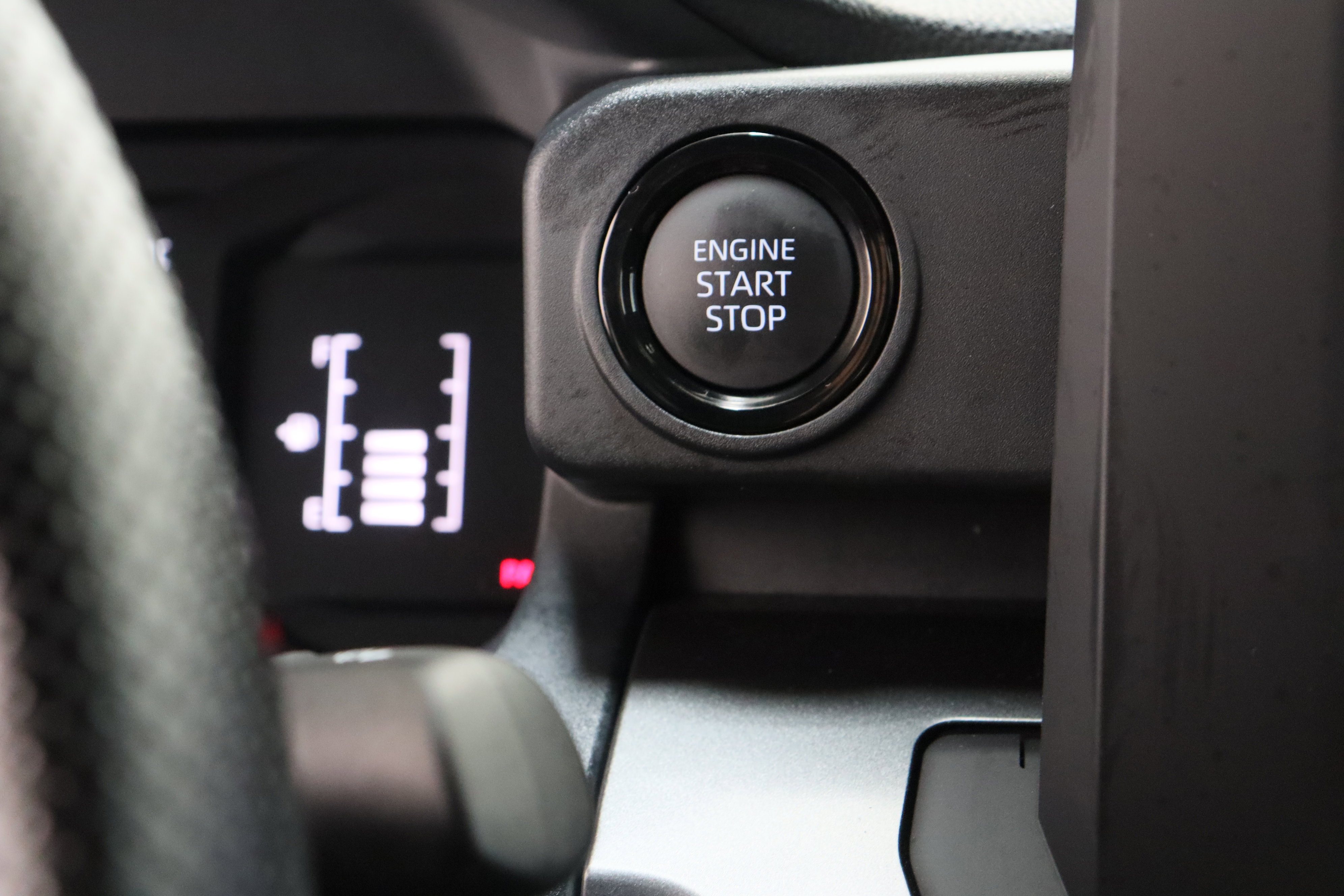 Certified 2026 Toyota Tacoma SR5 AWD/4WD image 17