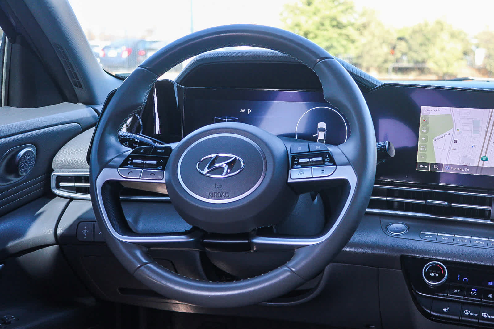 Used 2023 Hyundai Elantra SEL w/ Convenience Package FWD image 14