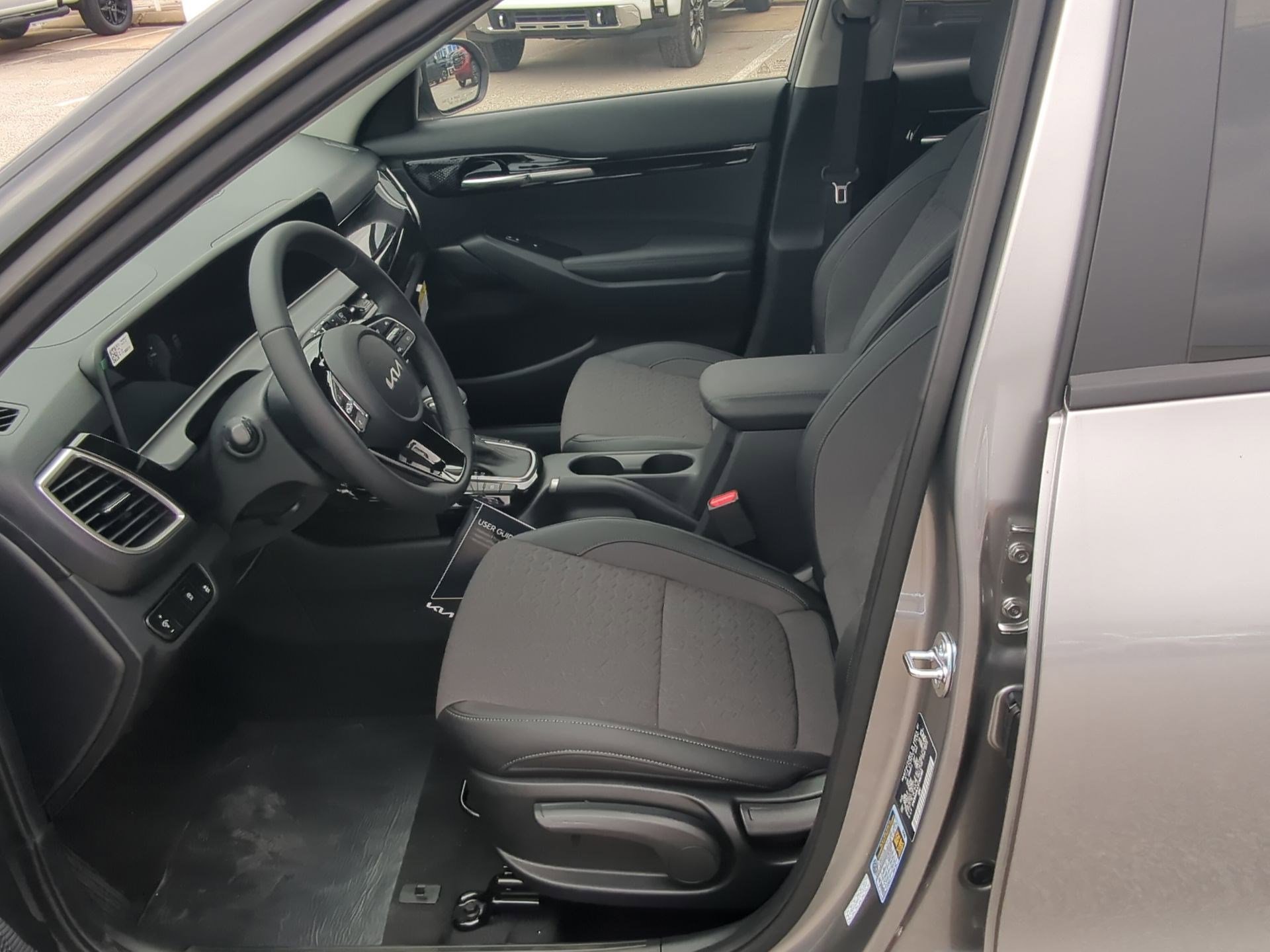 New 2026 Kia Seltos S FWD image 11