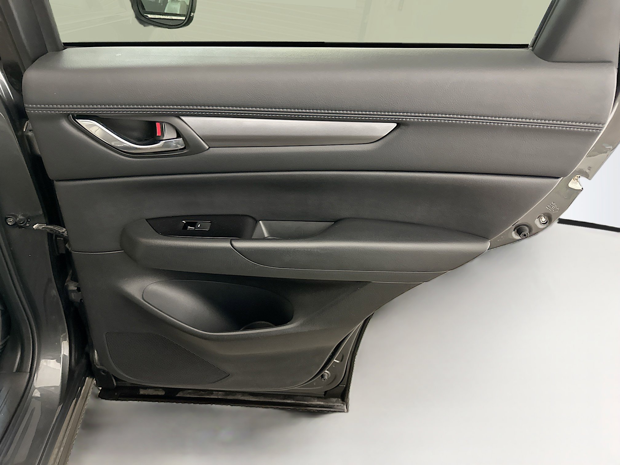 Used 2025 MAZDA CX-5 AWD 2.5 S w/ Preferred Package image 33