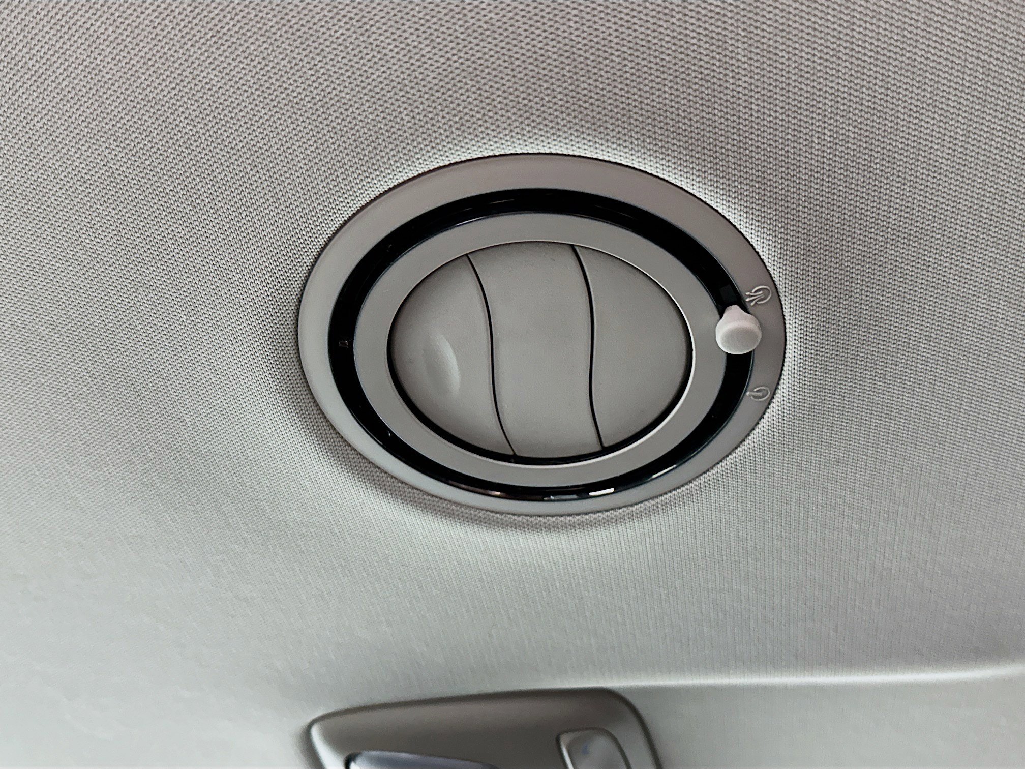 Used 2025 Kia Telluride S FWD image 29